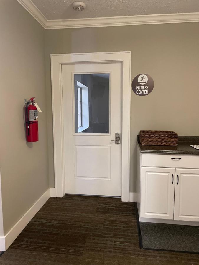 Culpeper Center Suites Exterior foto